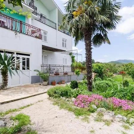 Sutvid- One Bedroom With Loggia And Sea View Apartmán